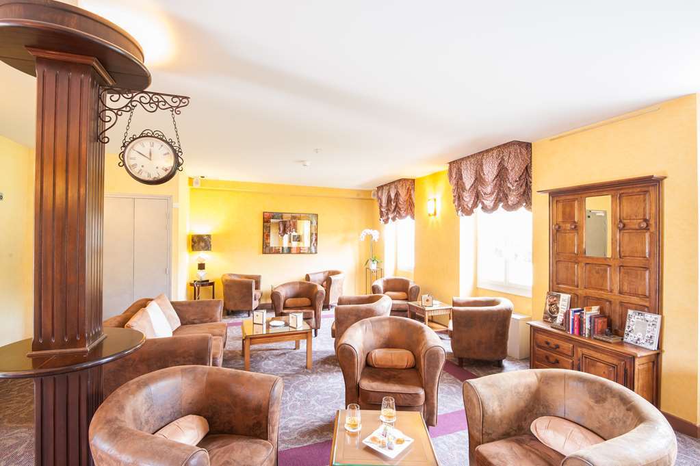 Logis Domaine De Valaudran Hotel Salbris Interior photo